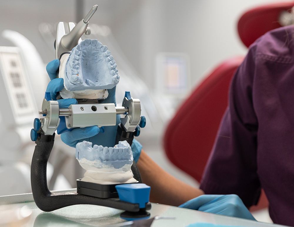 Why-Choose-Global-Dental-Laboratory https://globaldental.pk/wp-content/uploads/2025/09/Why-Choose-Global-Dental-Laboratory-7.jpg